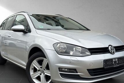 VW Golf 123.000 km 9.790 &euro; Troisdorf 53840