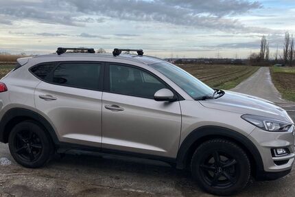 Hyundai TUCSON 55.555 km 18.990 &euro; Alfter 53347