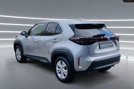 Toyota Yaris Cross 33.100 km 22.990 &euro; Bonn 53119