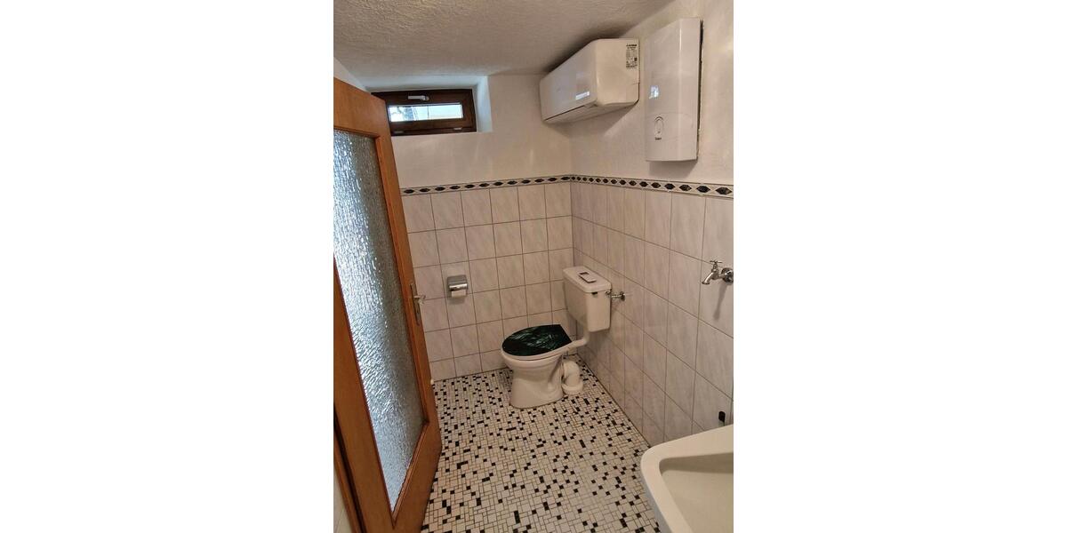 Einfamilienhaus Mayschoß - 3 Zimmer, 79 m&sup2;, 460&euro; | Angebot:25795781