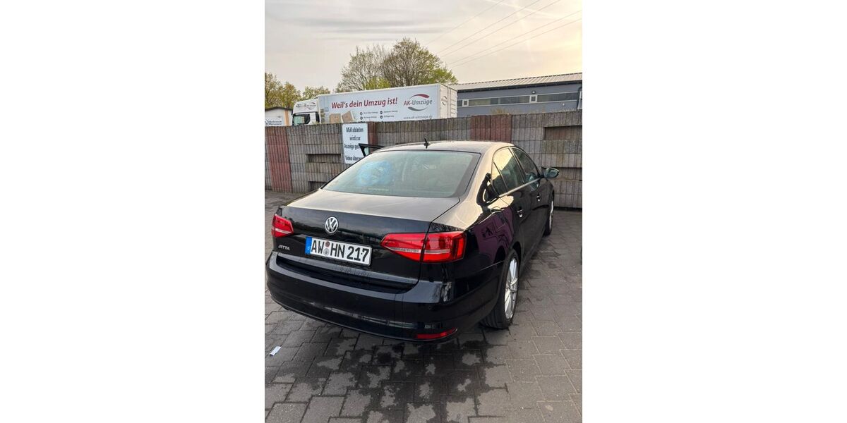 VW Jetta 149.000 km 6.800 &euro; Bad Neuenahr 53474