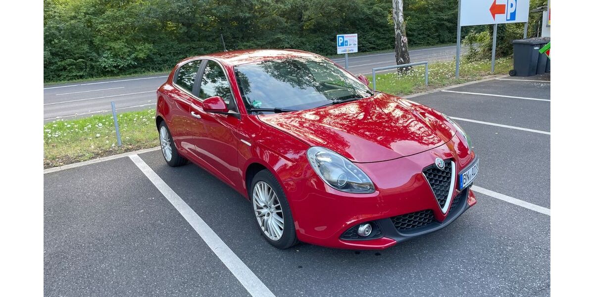 Alfa Romeo Giulietta 260.000 km 7.990 &euro; Bonn 53177