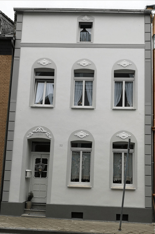Zur Miete:EFH, Innenstadt, renoviert, 135qm, Garten. Top
