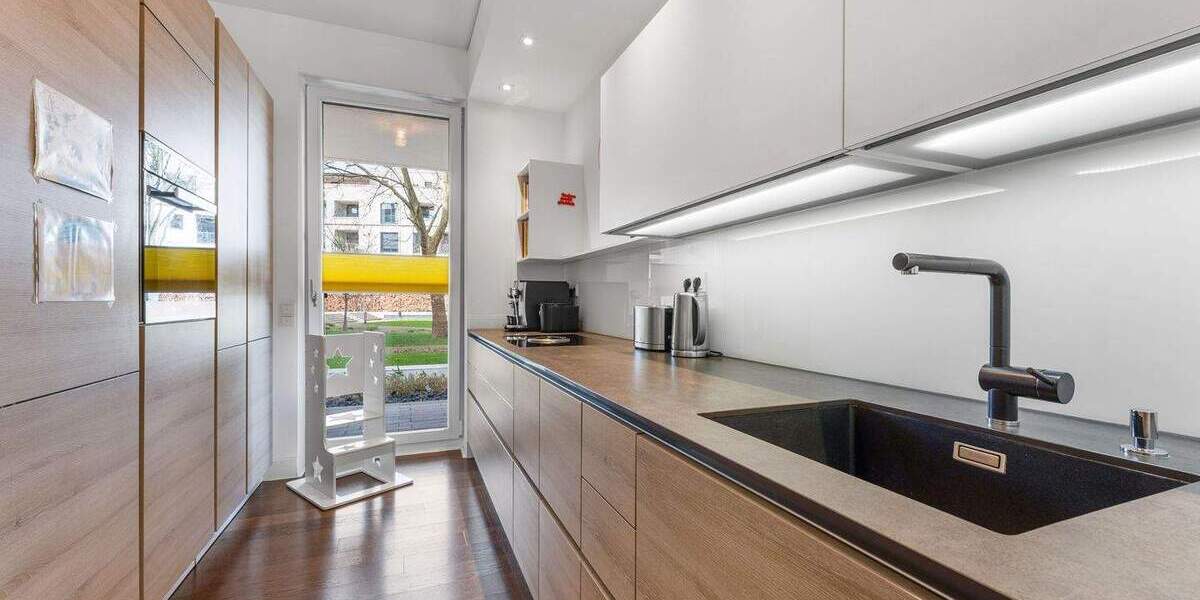 Etagenwohnung Köln Bayenthal - 4 Zimmer, 120 m&sup2;, 1.090.000&euro; | Angebot:25685038