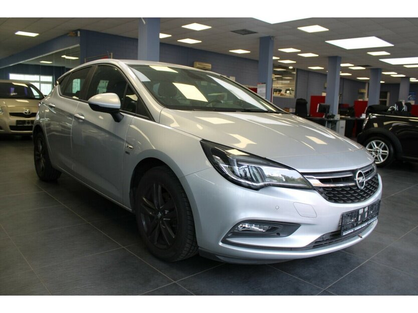 Opel Astra 1.4 Turbo 120 Jahre 72.750 km 12.980 € Euskirchen 53881
