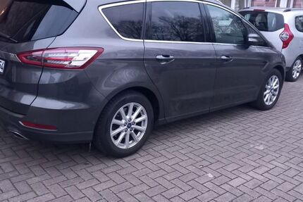 Ford S-Max 192.500 km 11.150 &euro; Köln 50769