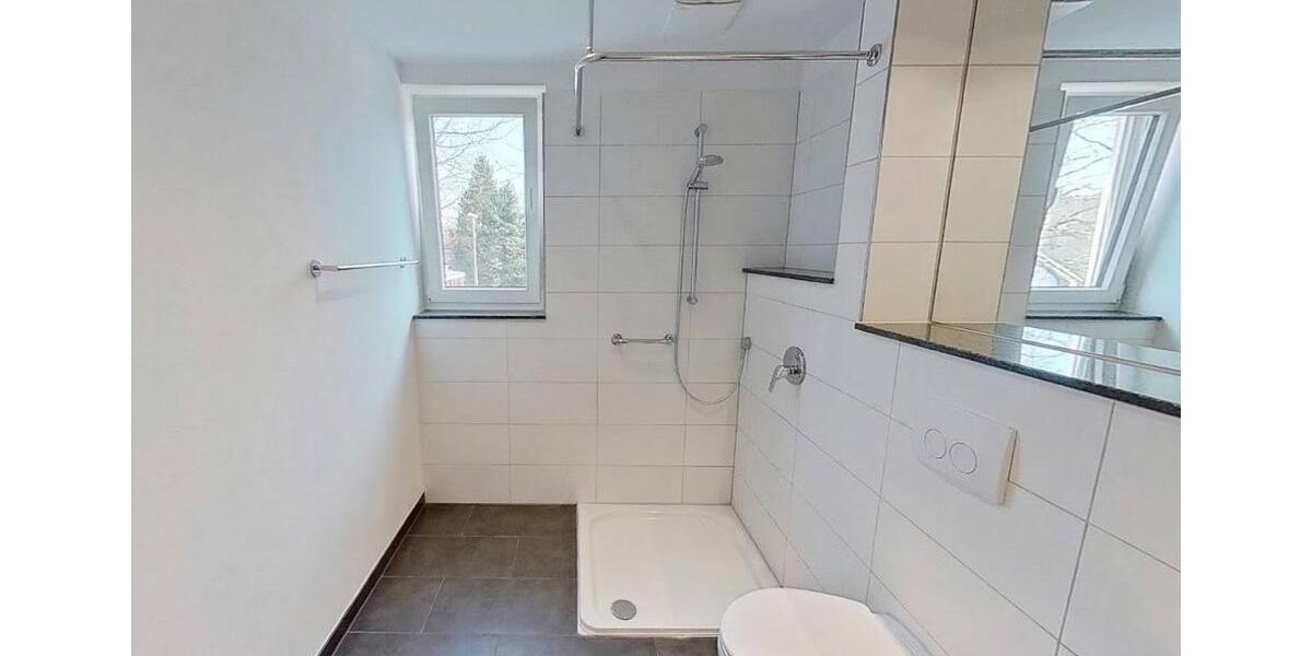 Etagenwohnung Bonn Tannenbusch - 2 Zimmer, 65 m&sup2;, 832&euro; | Angebot:25712293