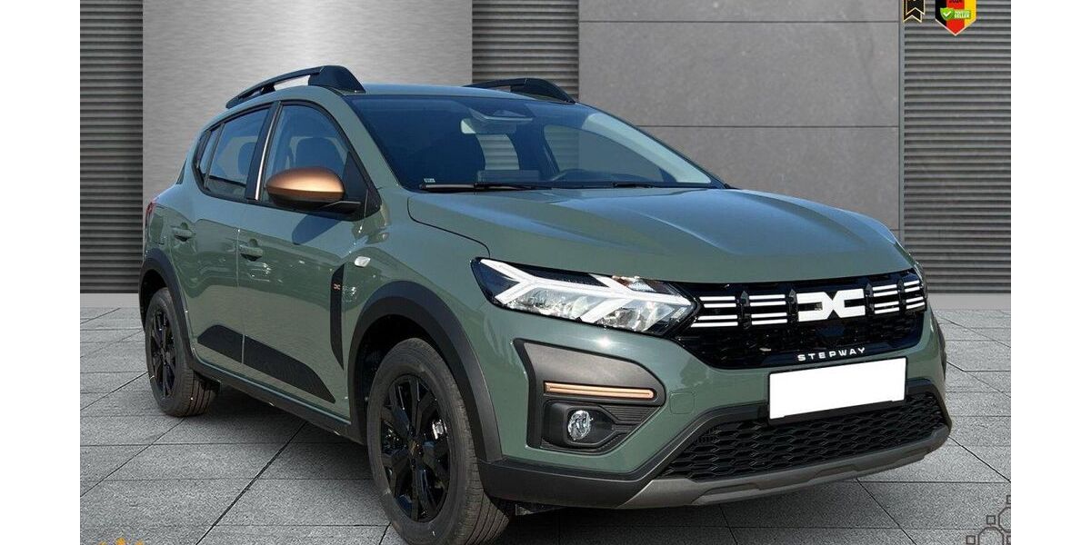 Dacia Sandero 5.001 km 17.740 &euro; Troisdorf 53840