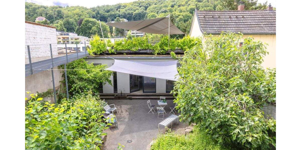 grosszügiges, nachhaltig kernsaniertes Stadthaus, zentral, grün, ruhig 7 zimmer