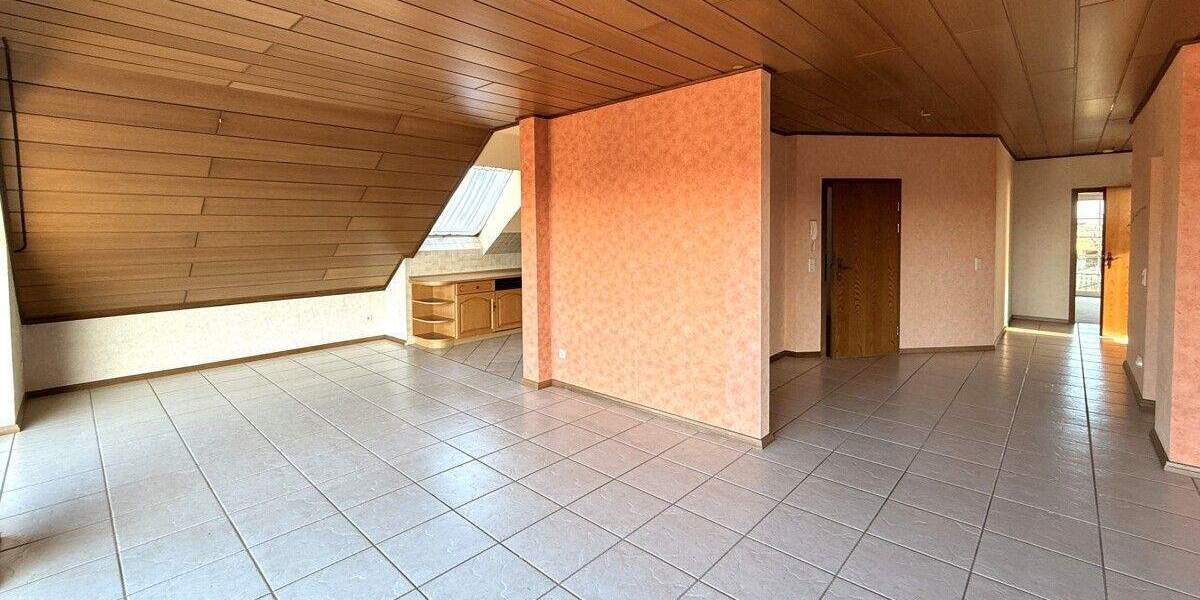 Etagenwohnung Euskirchen / Roitzheim Roitzheim - 263.000&euro; | Angebot:25772203