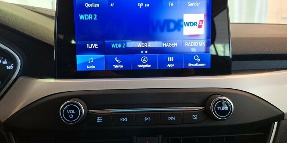 Ford Focus Navi Temp Sth Spurh CarPlay 6xServ GARANTIE 50.000 km 13.900 &euro; Erftstadt 50374