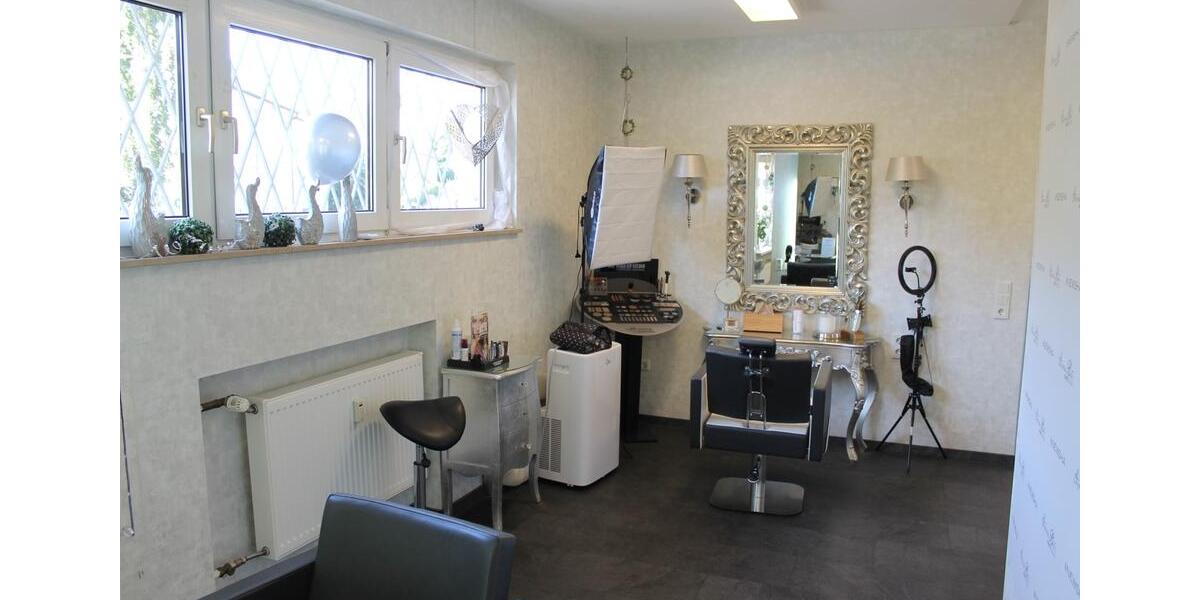 Gewerbeobjekt Bergisch Gladbach Alt-Frankenforst - 885&euro; | Angebot:24804405