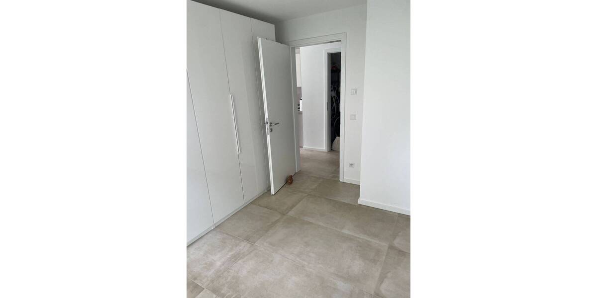 Etagenwohnung Siegburg Deichhaus - 3 Zimmer, 72 m&sup2;, 975&euro; | Angebot:26885914