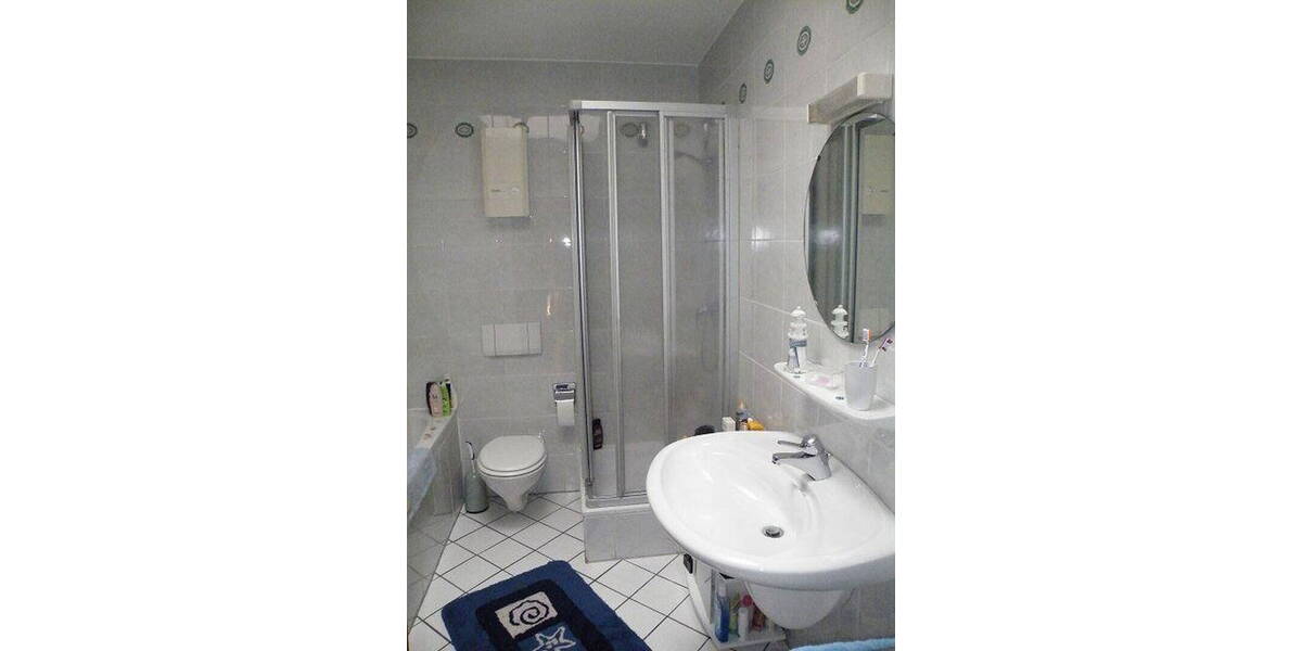 Etagenwohnung Köln Wahn - 3 Zimmer, 110 m&sup2;, 1.425&euro; | Angebot:26507469