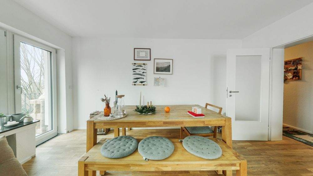 Etagenwohnung Bonn Holzlar - 3 Zimmer, 78 m&sup2;, 1.200&euro; | Angebot:24515399