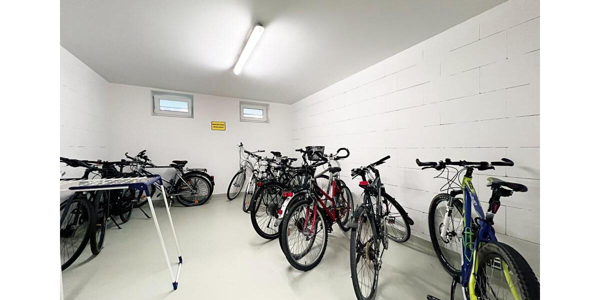 Erdgeschoßwohnung Meckenheim - 2 Zimmer, 63 m&sup2;, 995&euro; | Angebot:25760096