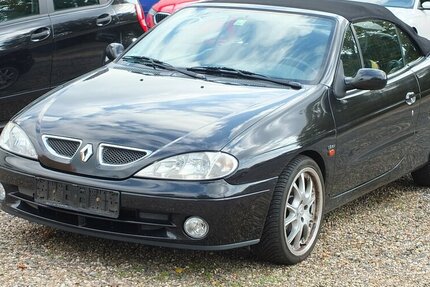 Renault Megane 1.6 16V PRIVILEGE 1.HAND LEDER KLIMAANLAGE 119.545 km 3.704 € Köln 50858