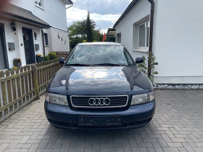 Audi A4 181.000 km 850 € Bergisch Gladbach 51469