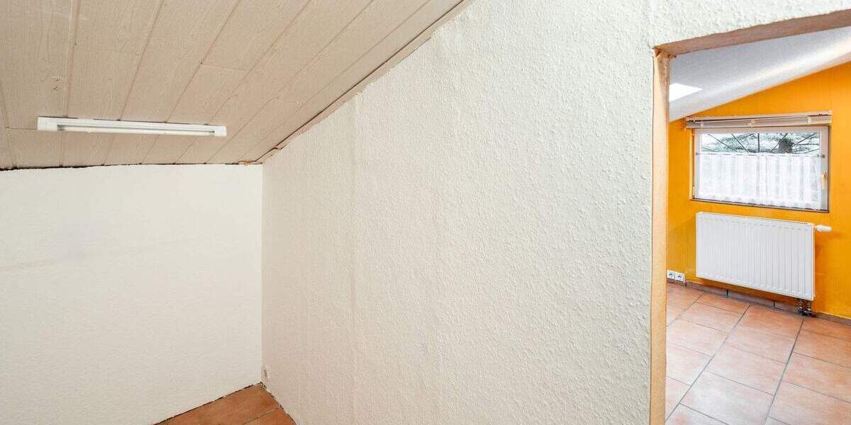 Bungalow Neunkirchen-Seelscheid Hasenbach - 2 Zimmer, 48 m&sup2;, 195.000&euro; | Angebot:23396305