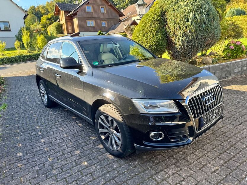 Audi Q5 199.786 km 18.900 € Eitorf 53783