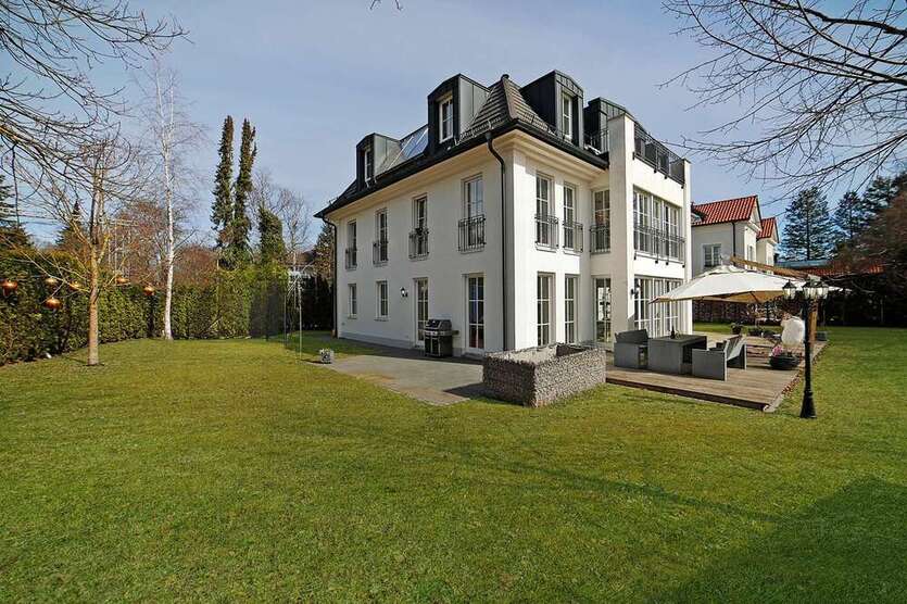Haus zum Kaufen in München 6.300.000 € 442 m²