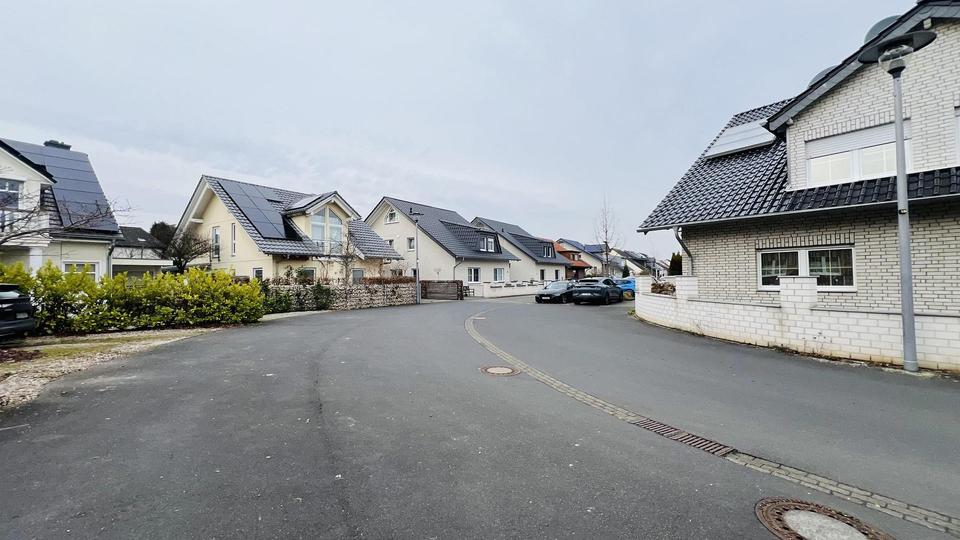 Mehrfamilienhaus, Wohnhaus Köln Lindenthal - 6 Zimmer, 266 m&sup2;, 3.150&euro; | Angebot:25756607