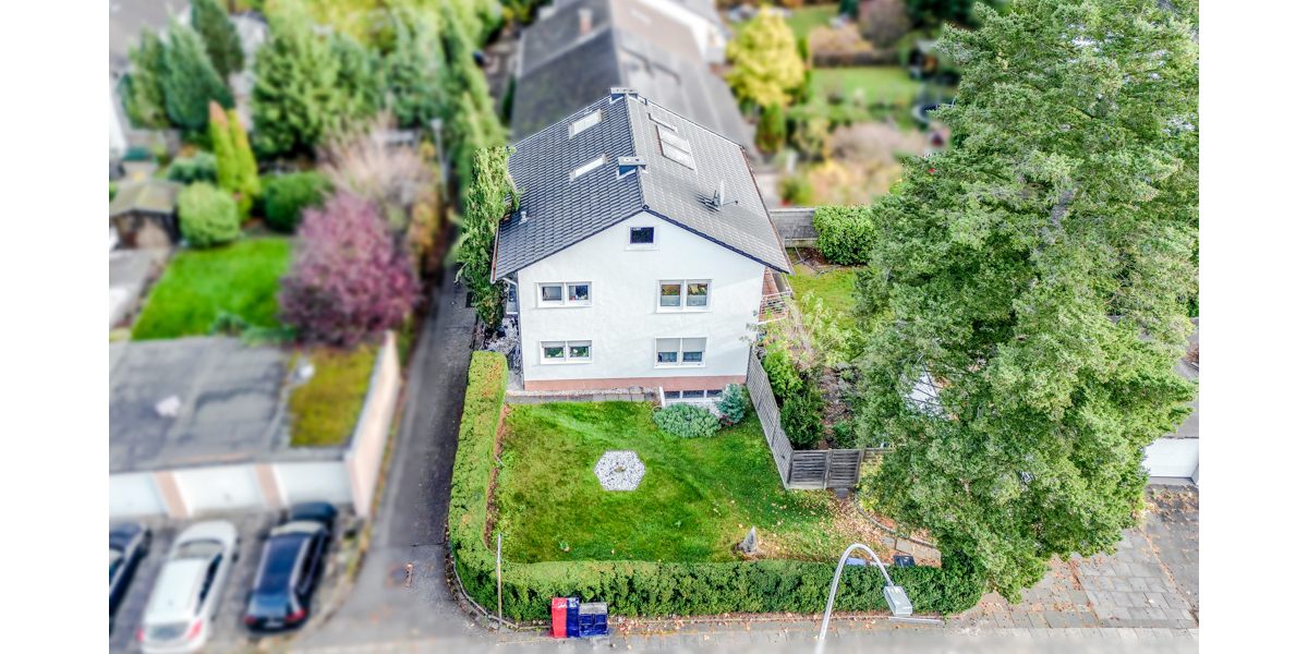 2 Wohnungen vermieten oder selbst einziehen? Beides ist sofort möglich! PROVISIONSFREI für Käufer. - Doppelhaushälfte Bonn Kessenich | Angebot:23760863