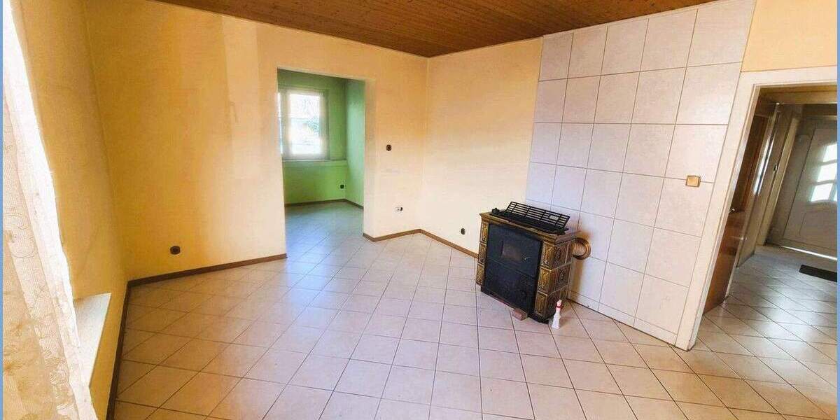 Einfamilienhaus Frechen Bachem - 7 Zimmer, 129 m&sup2;, 450.000&euro; | Angebot:25772495