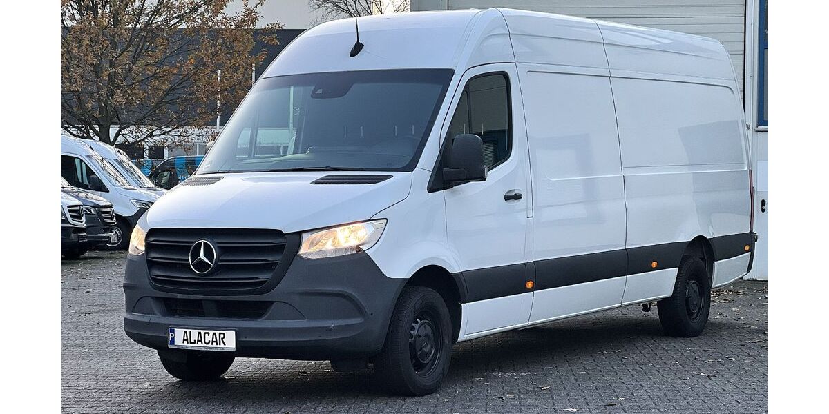Mercedes-Benz Sprinter 230.929 km 21.700 &euro; Köln 50858