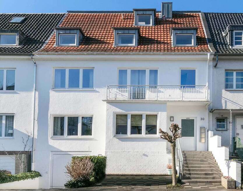 Haus zum Kaufen in Köln 2.650.000 € 379 m²