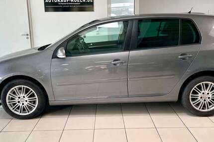 VW Golf 330.000 km 2.590 € Köln 51067