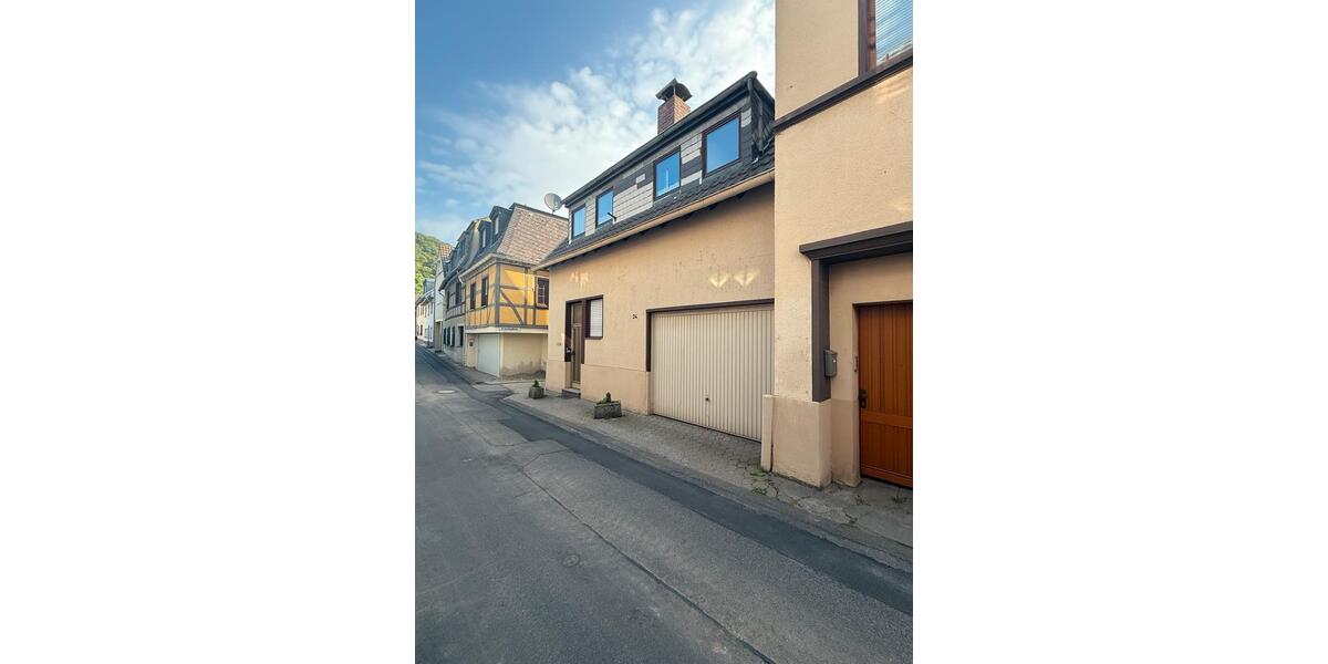 Reihenhaus Remagen - 7 Zimmer, 136 m&sup2;, 395.000&euro; | Angebot:23787419