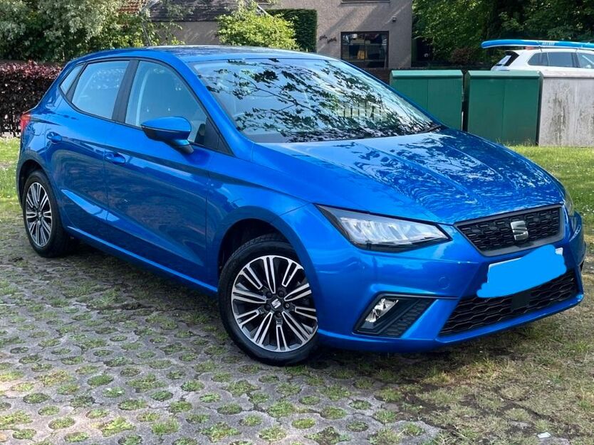Seat Ibiza 45.000 km 9.999 € Bonn 53129