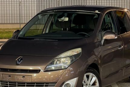 Renault Scenic 148.000 km 2.600 &euro; Euskirchen 53881