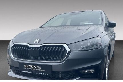 Skoda Fabia 3.800 km 25.880 &euro; Bonn 53227