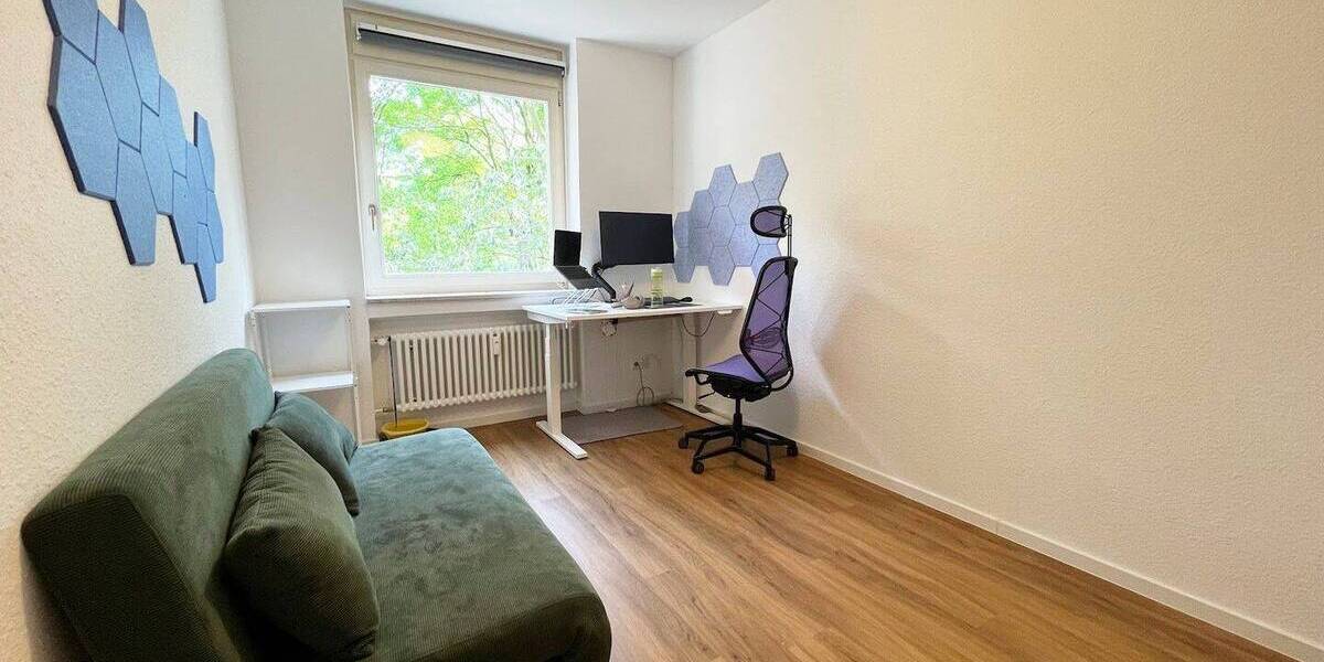 Etagenwohnung Köln Bayenthal - 3 Zimmer, 97 m&sup2;, 1.510&euro; | Angebot:26470889
