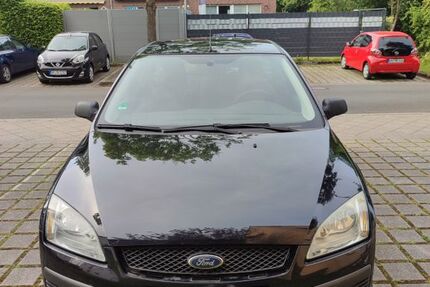Ford Focus 190.000 km 1.690 &euro; rösrath 51503