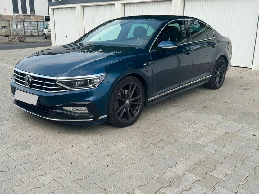 VW Passat 152.500 km 17.800 € Remagen 53424