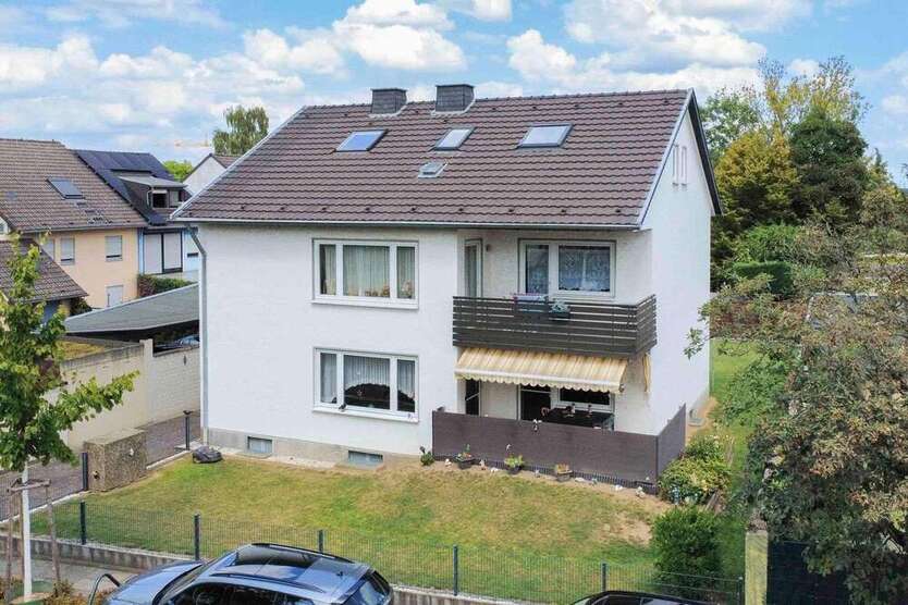 Haus zum Kaufen in Bonn 598.000 € 180.84 m² 8 zimmer