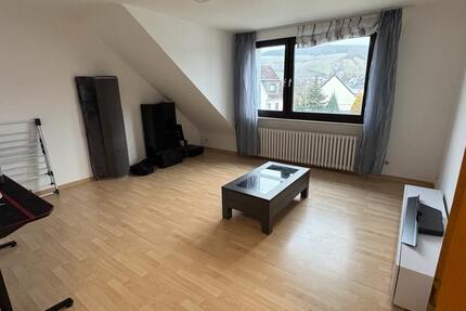 2 Zimmer Dachgeschosswohnung in Ahrweiler, Dusche, Bad,Küche,Raum 2 zimmer