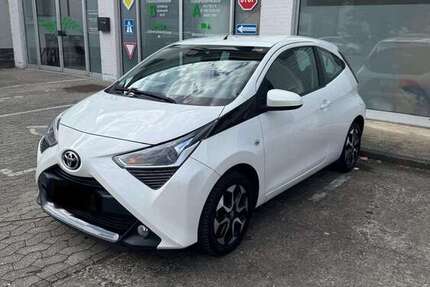 Toyota Aygo 112.240 km 8.900 &euro; Köln 51143