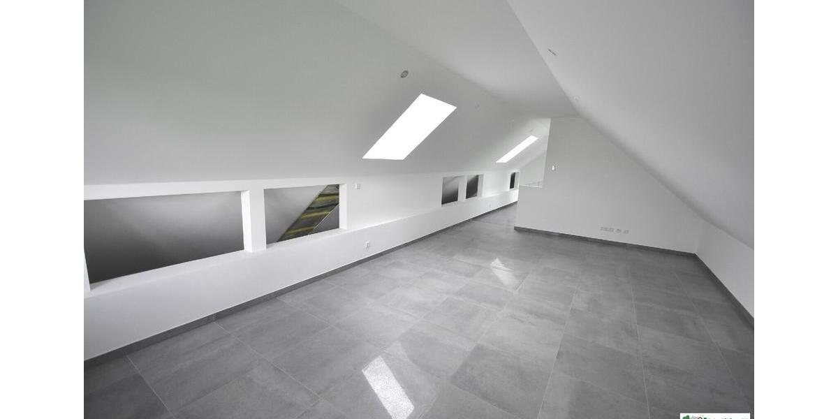 Maisonettenwohnung Siegburg - 5 Zimmer, 158 m&sup2;, 1.500&euro; | Angebot:24399156