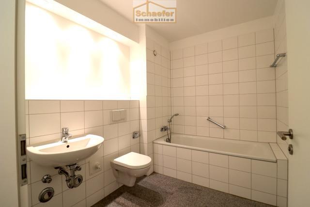 Energieeffiziente 2-Z.-Wohnung mit Fernwärme in zentraler Lage in Hürth mit Aufzug! - Etagenwohnung Hürth | Angebot:25868067