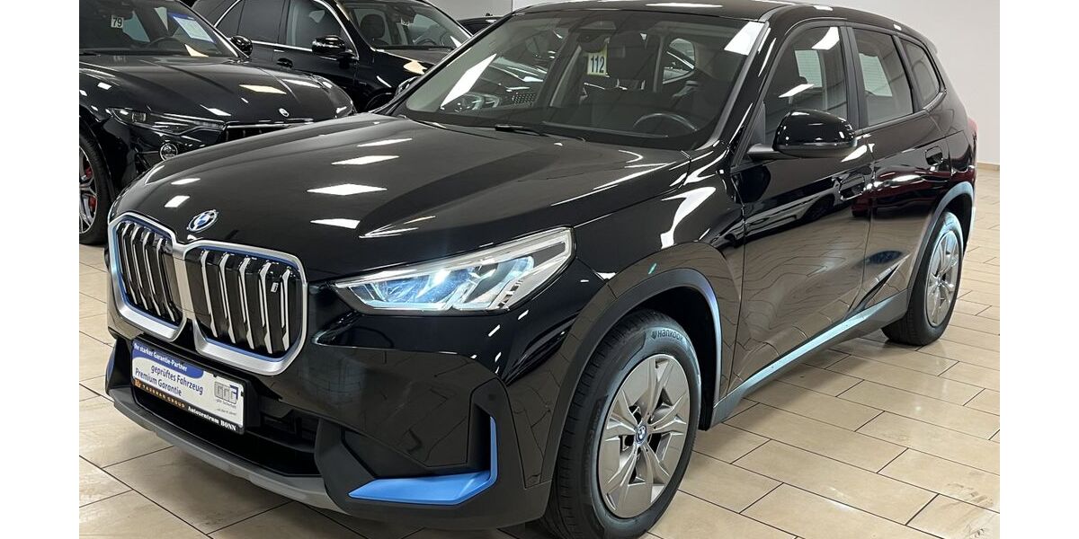 BMW iX1 49.443 km 32.000 &euro; Bonn 53227