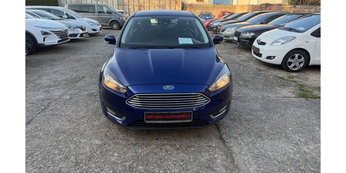 Ford Focus 121.000 km 6.990 &euro; Bonn 53123