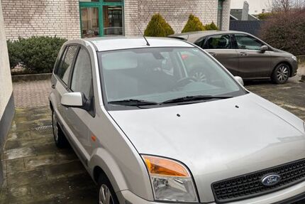 Ford Fusion 73.376 km 3.000 &euro; Meckenheim 53340