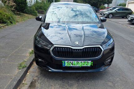 Skoda Fabia 21.607 km 15.400 &euro; bonn 53119