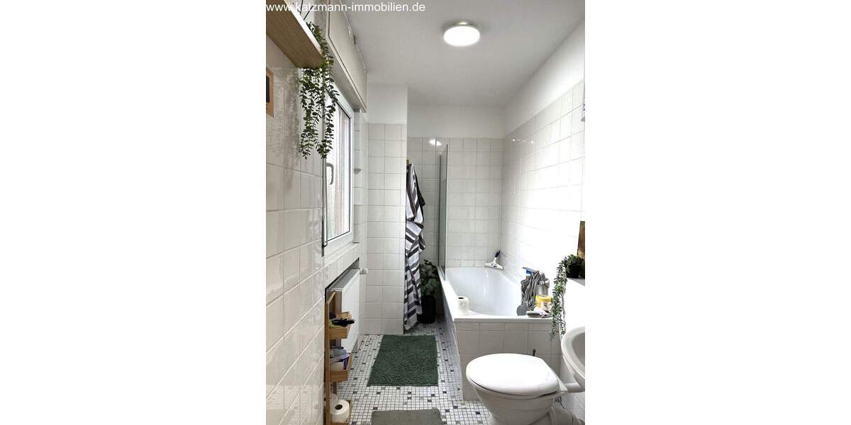 Mehrfamilienhaus, Wohnhaus Hürth Gleuel - 9 Zimmer, 218 m&sup2;, 550.000&euro; | Angebot:24056737