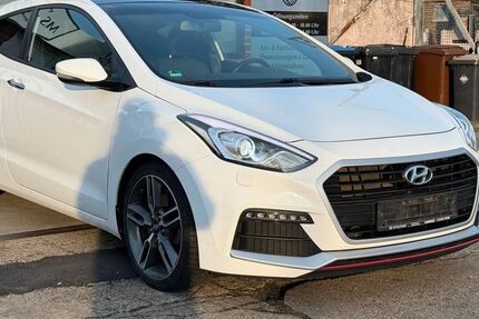 Hyundai i30 111.000 km 10.499 &euro; Euskirchen 53881