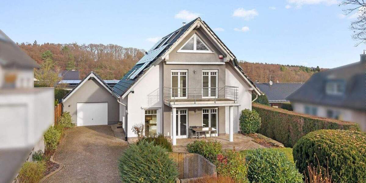 Einfamilienhaus Wachtberg Pech - 8 Zimmer, 217 m&sup2;, 825.000&euro; | Angebot:24711836